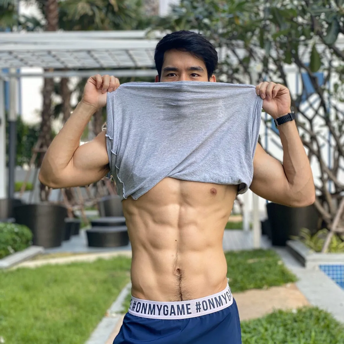 เอิร์ล ณนธภัคร onlyfans